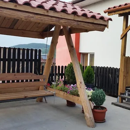 Guest house Chinar 08 Kirkovo (Kardzhali)