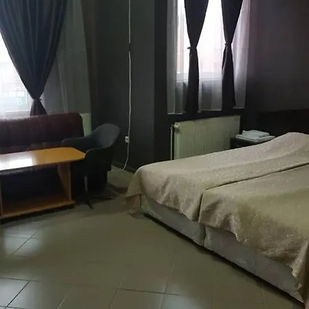 Guest house Chinar 08 *