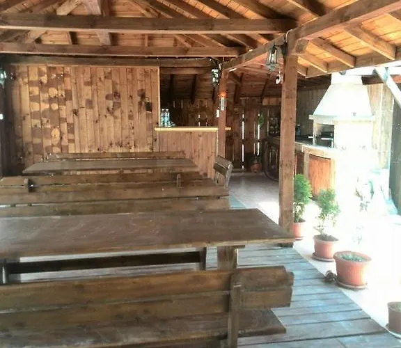 Guest house Chinar 08 *