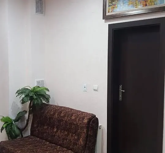 Chinar 08 Guest house *